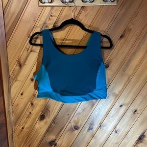 NWT UVSkins Bikini top